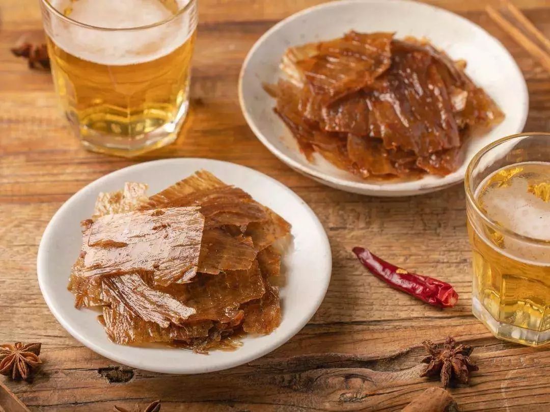 吃过10个算我输!本地人盖戳的年货清单揭秘