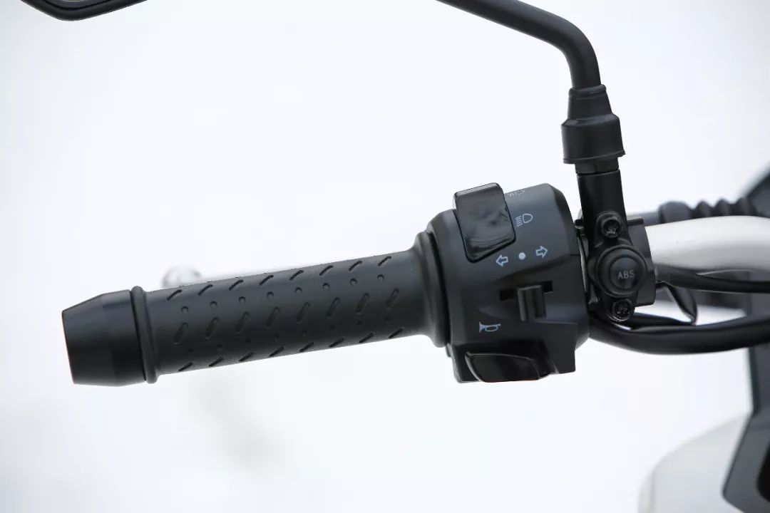 无极650gs拉力车,呆子隆鑫无极650拉力评测