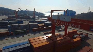 乐歌集装箱运费,集装箱运价飙涨