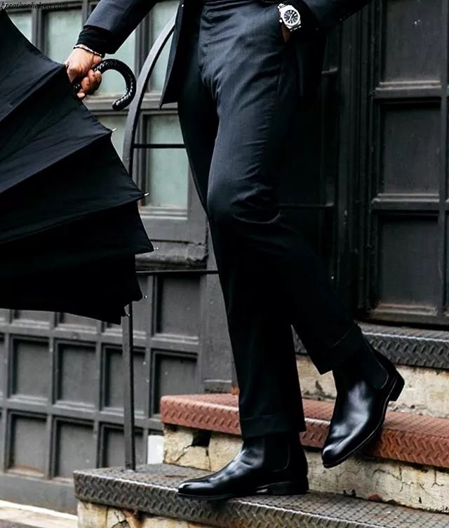 秋冬买靴子买这4双谁穿谁时髦,想穿靴子但不想穿光腿神器