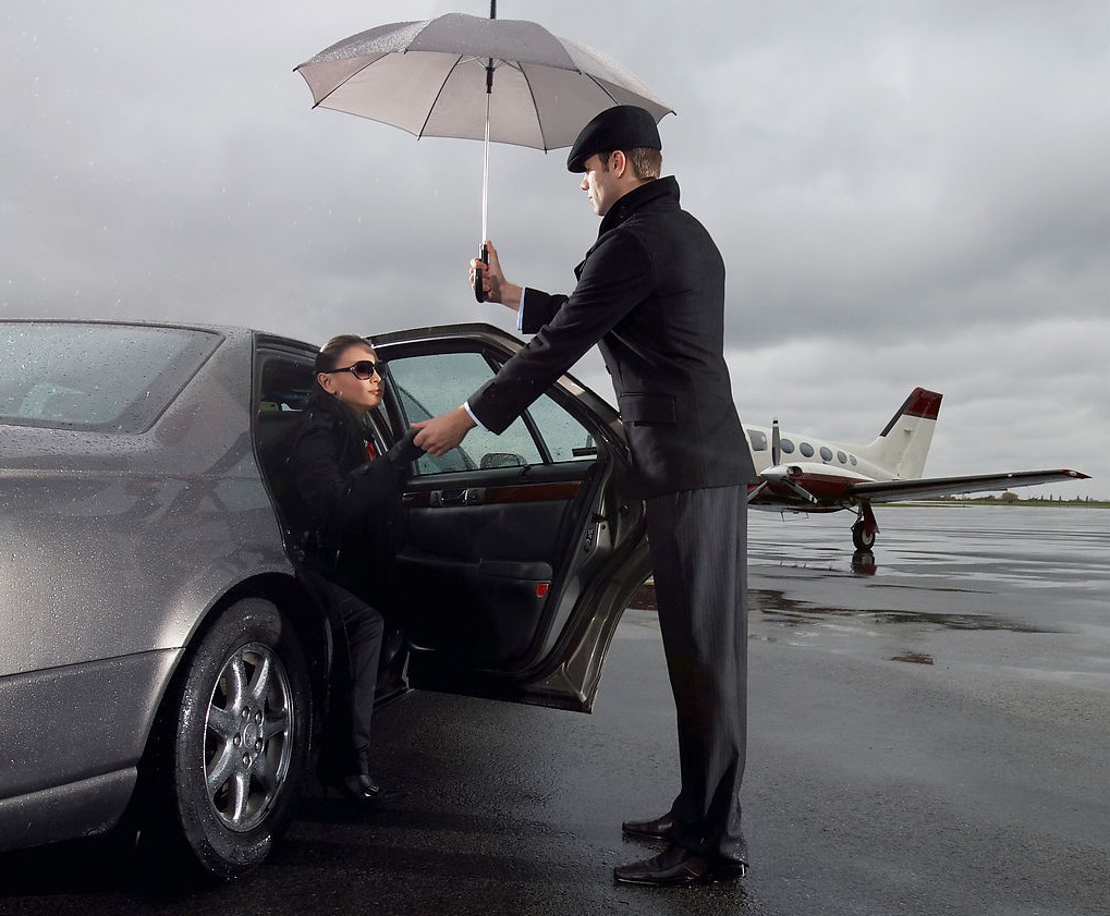 霸气,全球奢侈品买贵包赔!VERTU携私人管家华丽回归