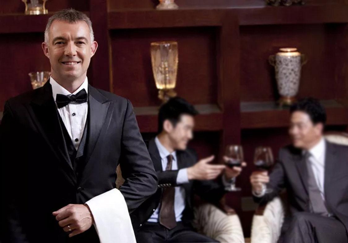 霸气，全球奢侈品买贵包赔！VERTU携私人管家华丽回归