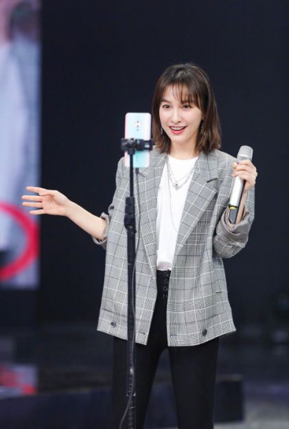 孙艺珍电视剧经典穿搭,孙艺珍电视剧同款