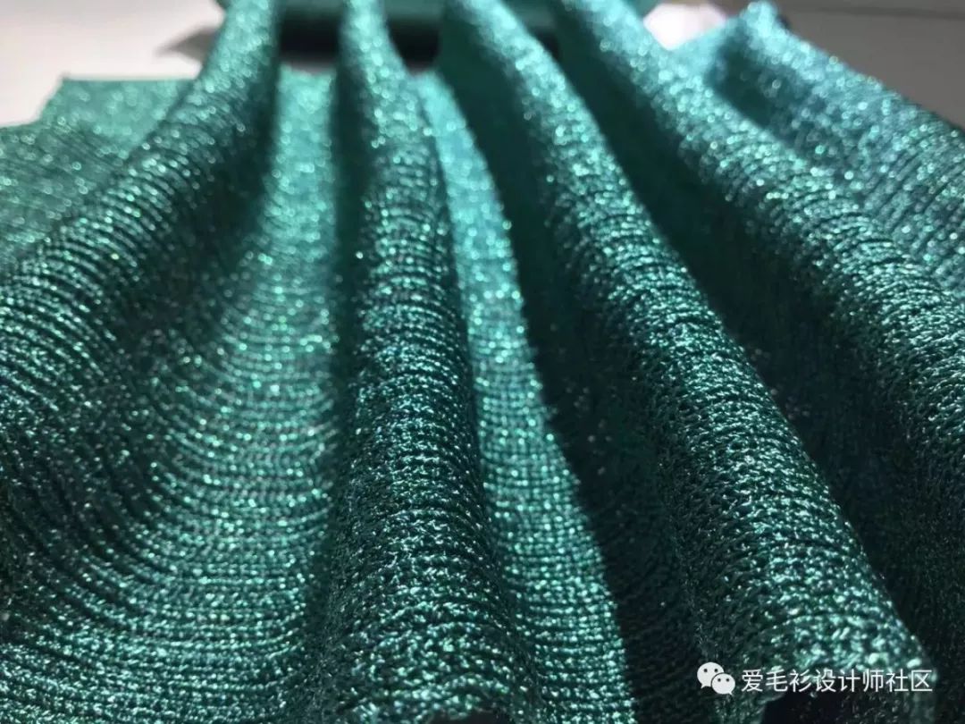 动态|时尚不断迭代，送你yarnexpo花式纱解读秘籍