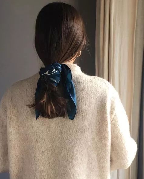 过时的丝巾绑头发,丝巾扎头发蝴蝶结造型