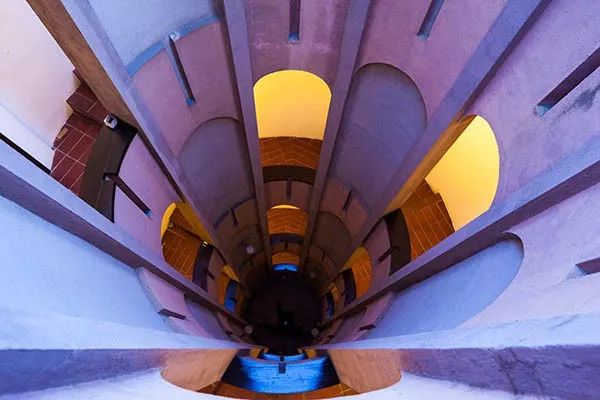 它比798更有人情味！这家水泥厂潮领世界