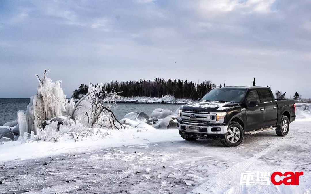 3辆车、7位老友、240个小时、2100公里……跨越北美五大湖区