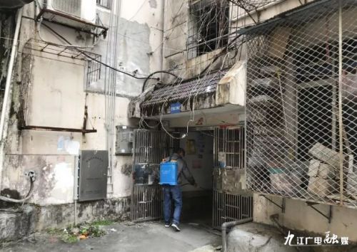 万众一心打赢防疫战,万众一心打赢防疫阻击战