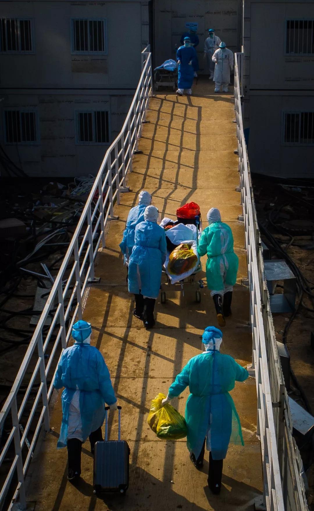 元宵佳节月圆灯明国泰民安,元宵月圆灯明