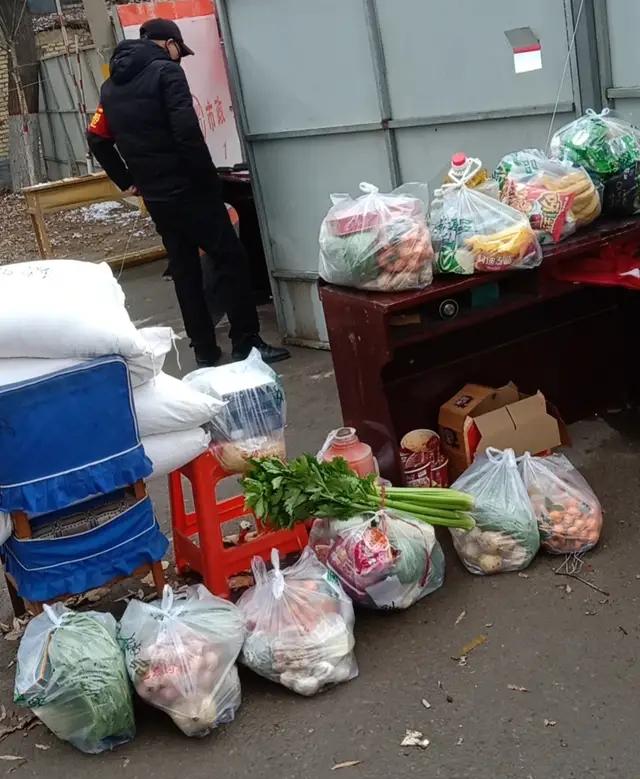 隔离不隔爱防控疫情暖人心,隔离疫情不隔爱守望相助暖人心