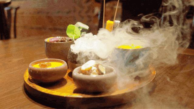 网红餐厅土味表演,网红餐厅的土味表演