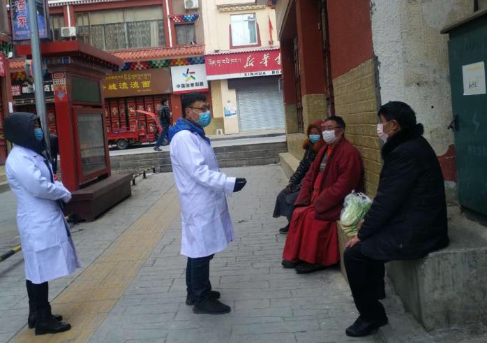 壤塘：“宣传+劝导”防疫到心坎