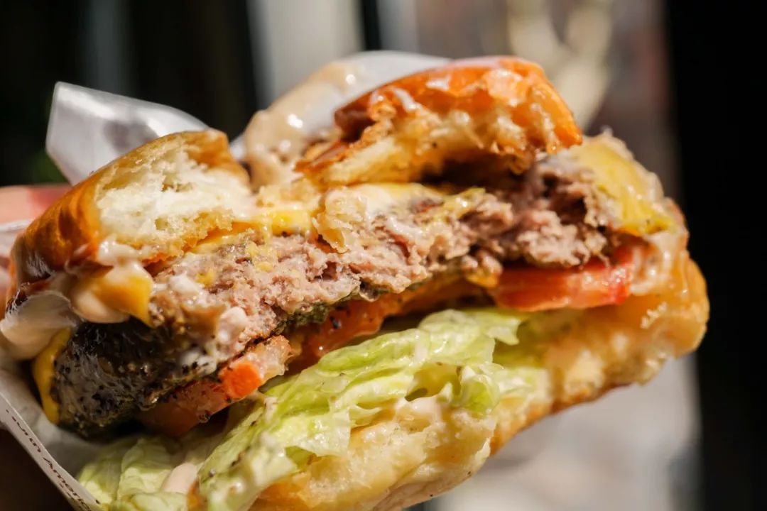 收到诈骗电话舍不得挂，看来他们也复工了，真好