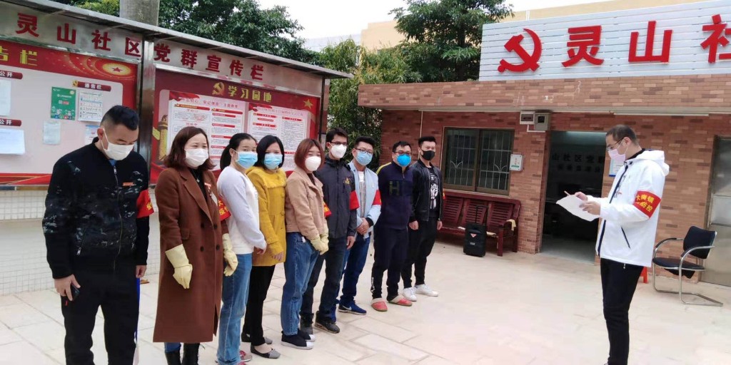 居家隔离外卖小哥送的食物,居家隔离中感谢老乡送快餐