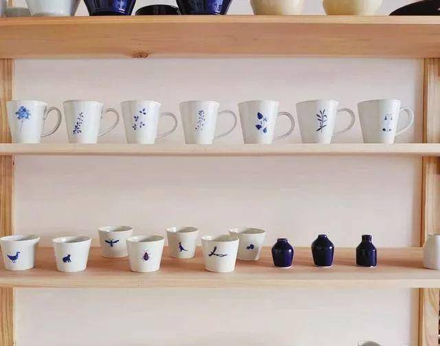 日本的陶瓷店,日本陶瓷店