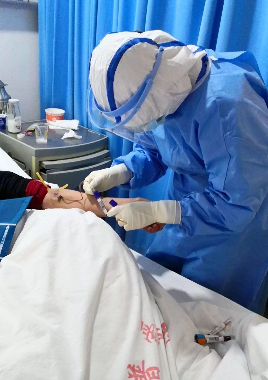 爱与温暖与我们同行,抗击疫情爱与温暖伴我们同行