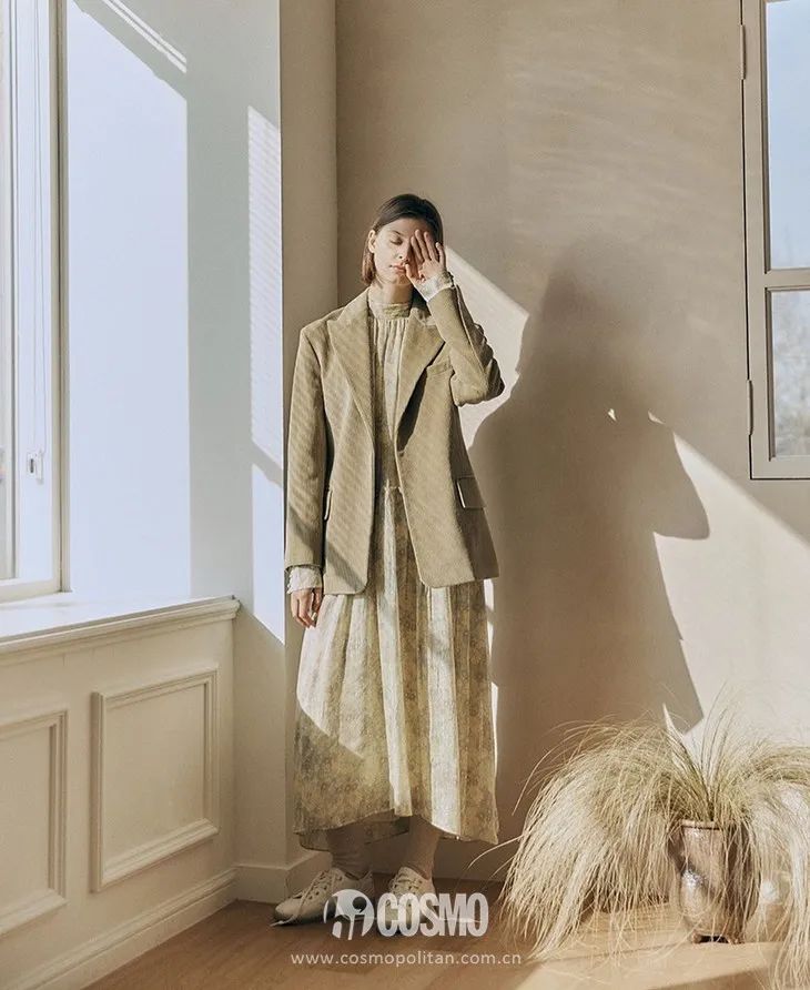 壹周潮话题|Bella女士“弯道超车”，可Gigi是怎么了？