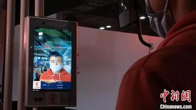 万万没想到口红,口罩vs口红