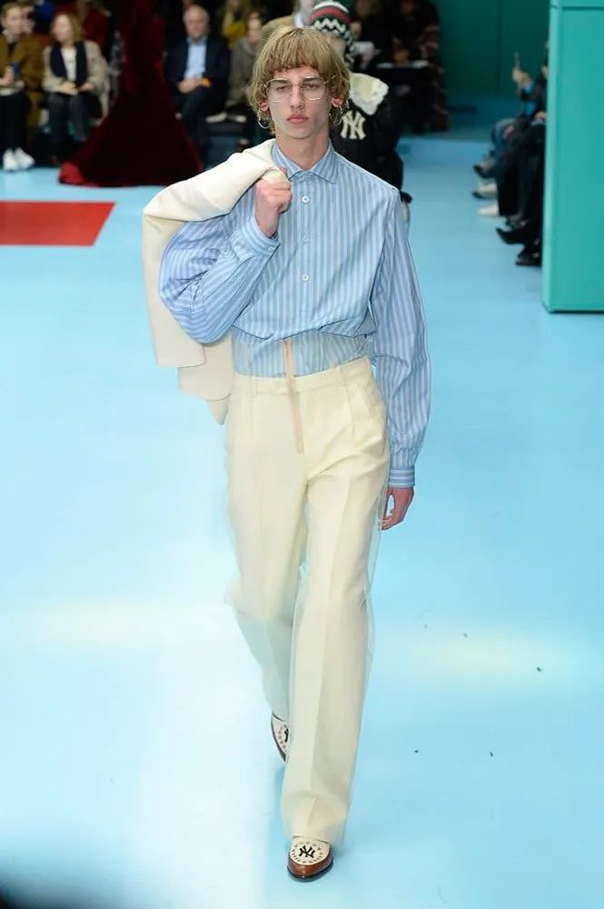 五年的时间转眼就过去了,五年的时光已经过去了