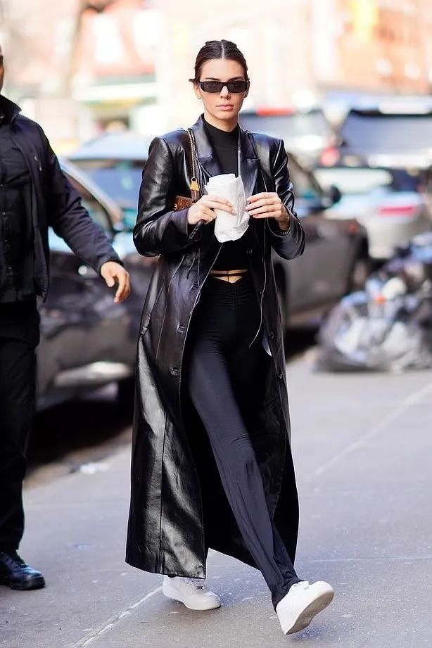 bellakendall什么关系,bella和kendall走秀