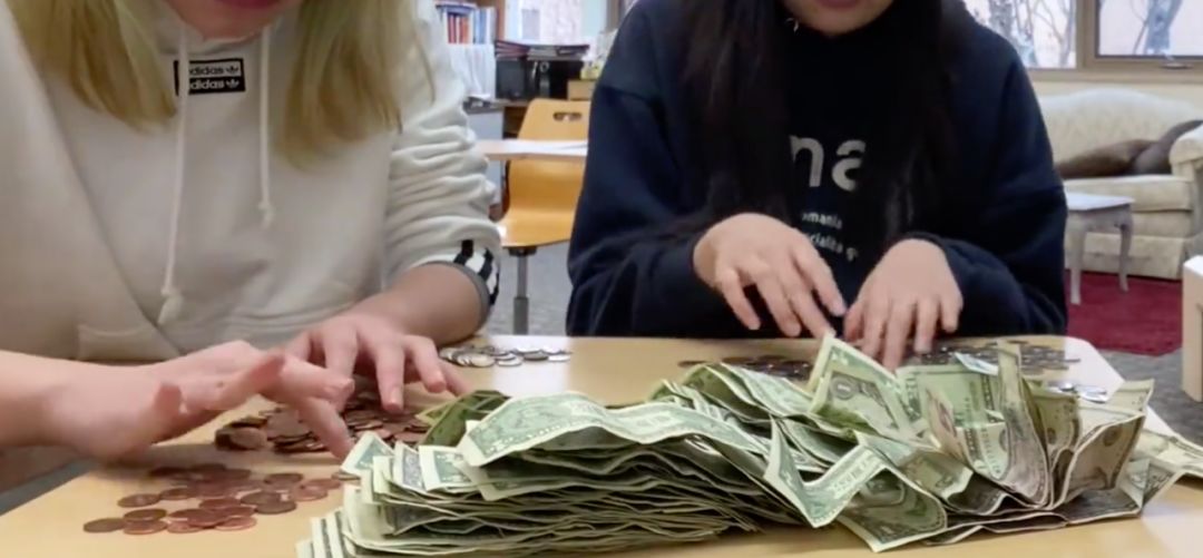 中美两位00后的驰援双城记：跨越山海的付出背后，正是教育存在的价值