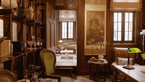 揭秘天价房交易，上海1.5亿豪宅主人现身