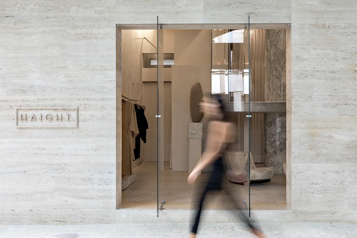 极简文艺服装店设计风格,有个性有品位的服装店设计