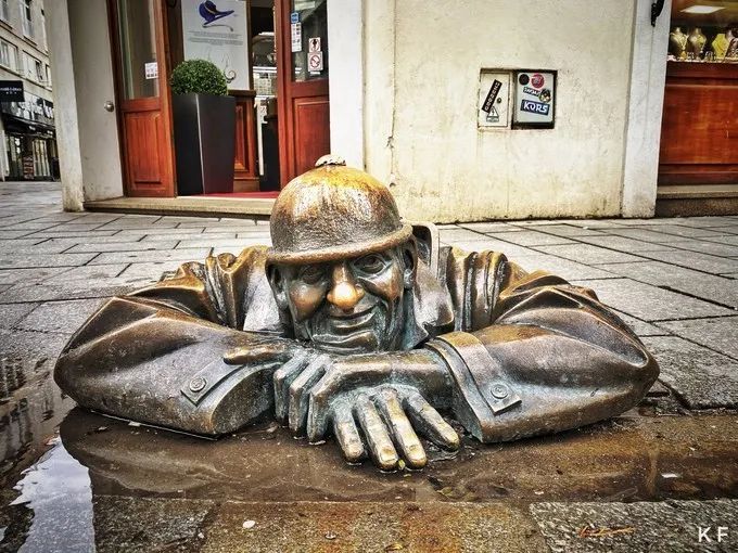 布拉迪斯拉发旅游,布拉迪斯拉旅行攻略