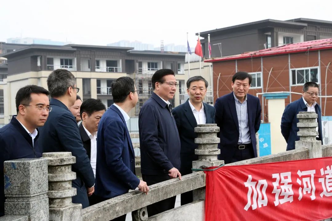 黄钦发言,黄钦谈无锡发展