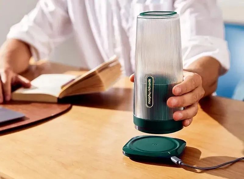 摩飞榨汁杯免费换新 (摩飞榨汁杯和气泡榨汁杯)