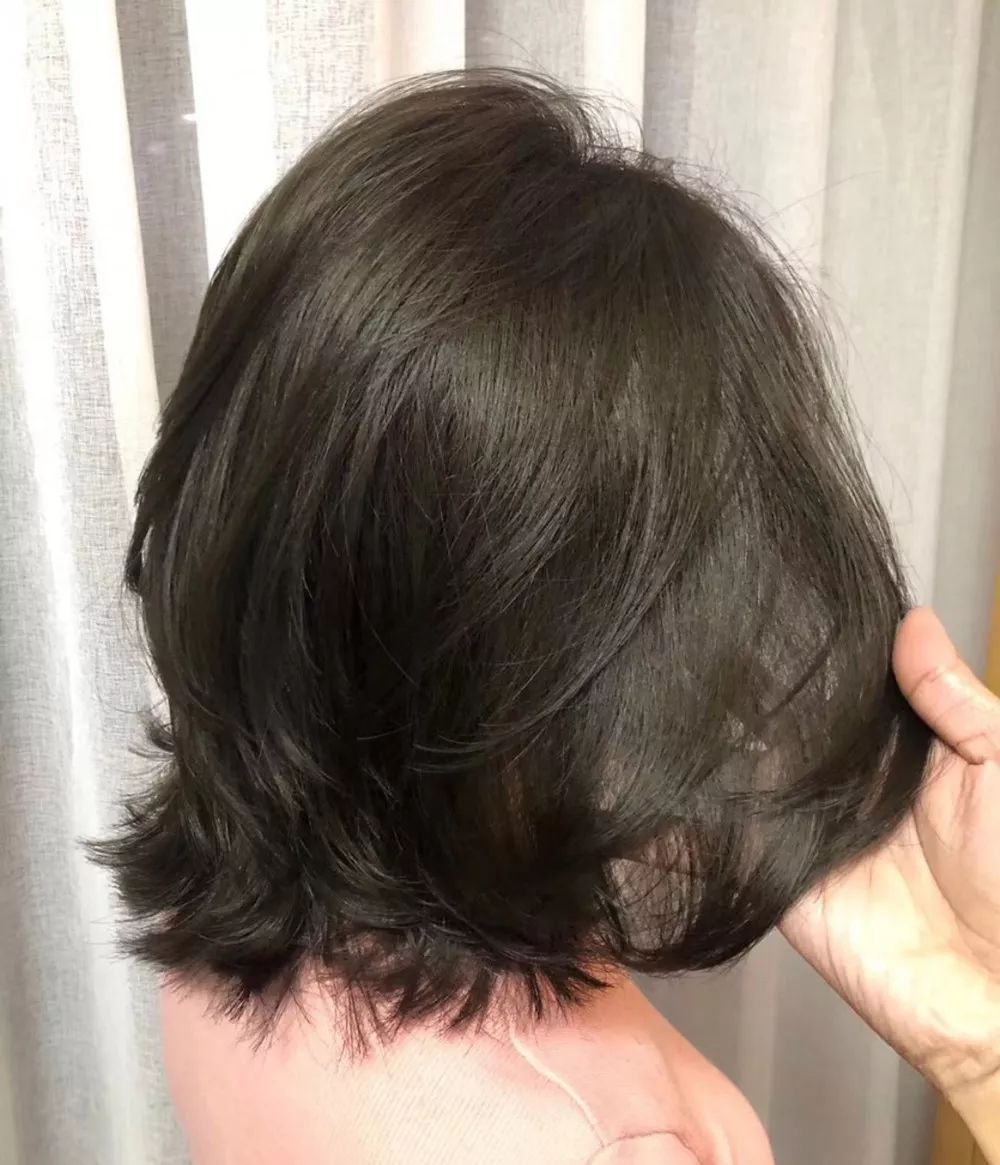 亚麻色自己染完真实效果,黄发染亚麻色效果