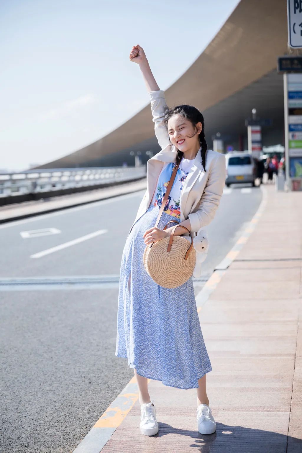 开春穿搭西装收腰裙,西装内搭裙子高级感减龄潮款