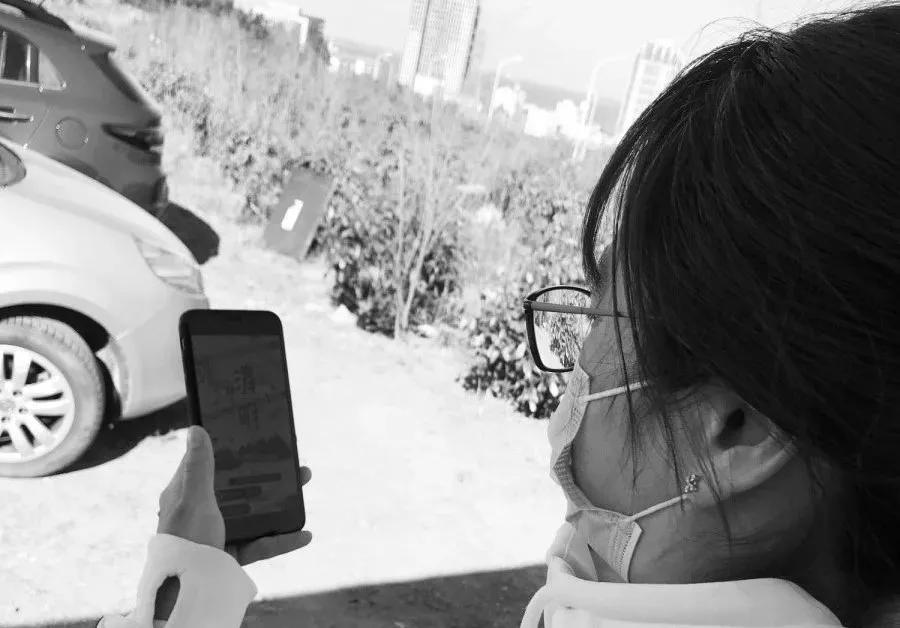 威海市开展清明节祭扫活动,别样清明一样情云上祭祀寄哀思