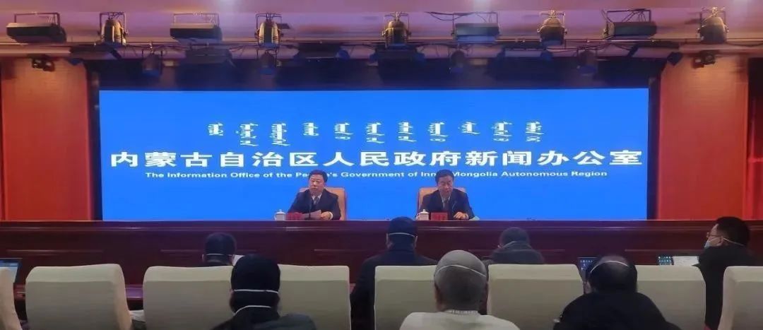 抗疫一线他们含泪坚守,战疫前线他们用身躯筑牢防控防线