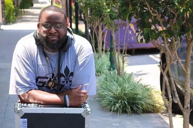 全球因新冠肺炎死亡的名人,感染新冠去世的10位明星