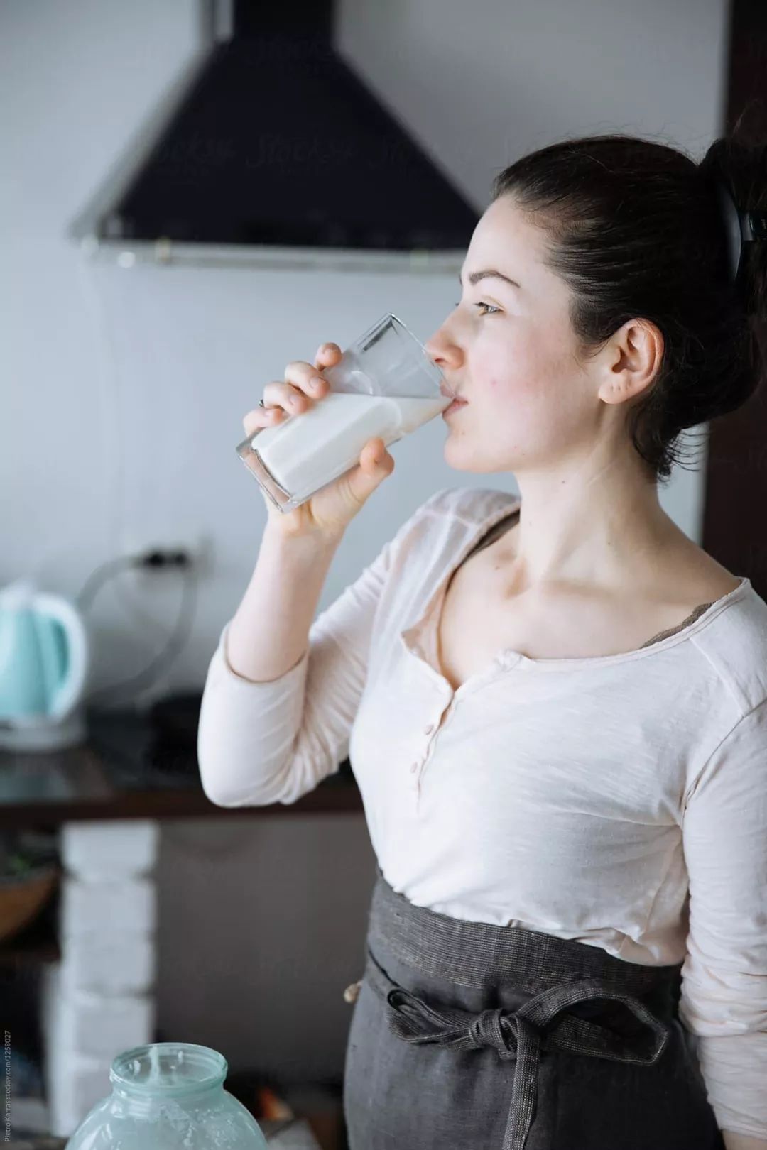 这些关于饮用牛奶的小知识,关于牛奶生活中的小窍门