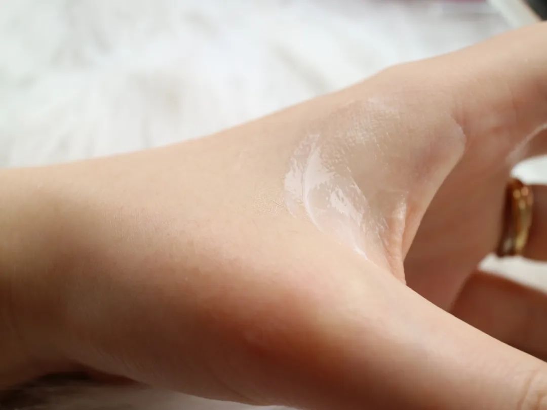 ad日本眼霜,adad眼霜