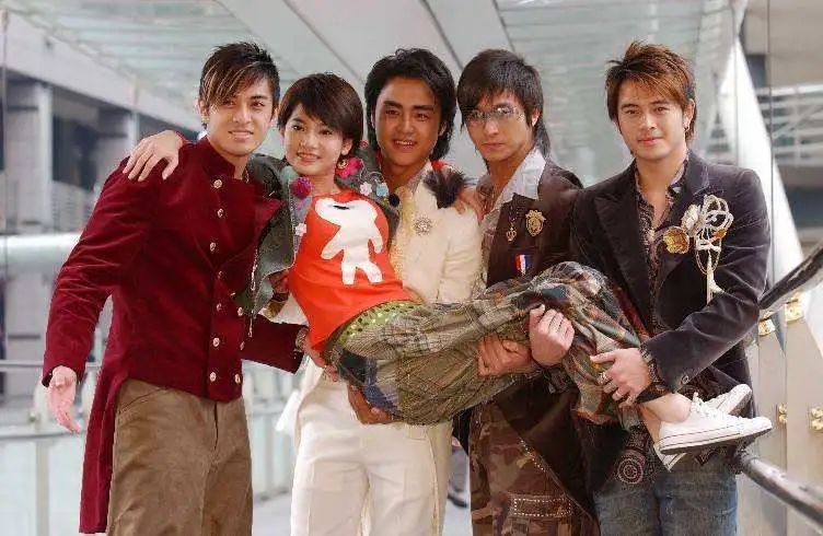 偶像男团成员颜值,现在的男团颜值都这样了吗