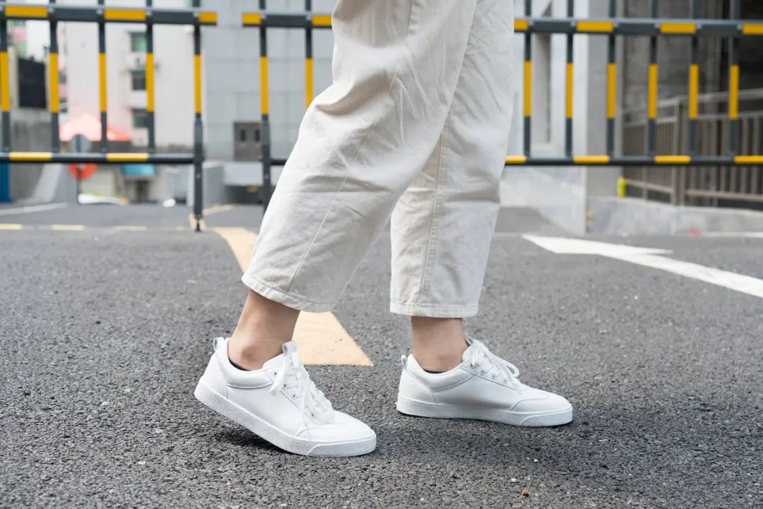 英式阿甘鞋,正宗阿甘鞋红色小白鞋