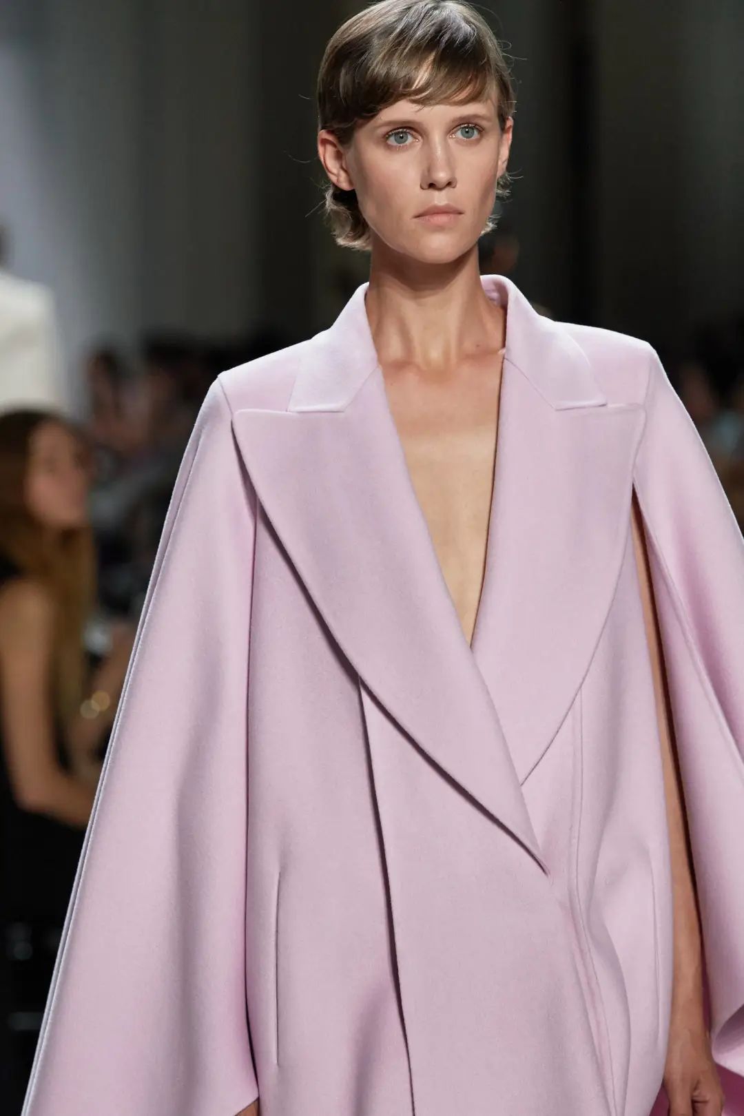 givenchy什么潮牌,givenchy高端时尚