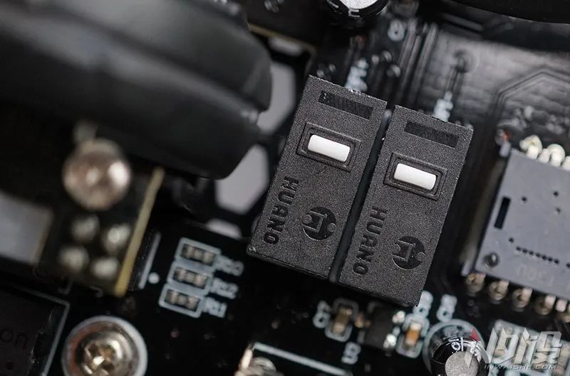 多彩m700鼠标测评,多彩m700鼠标是什么微动