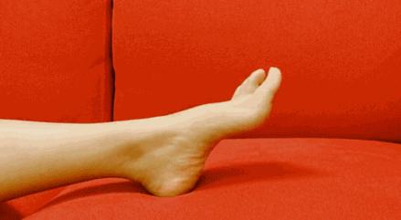 去除脚臭脚气脚出汗小妙招,光脚走路有效去脚臭