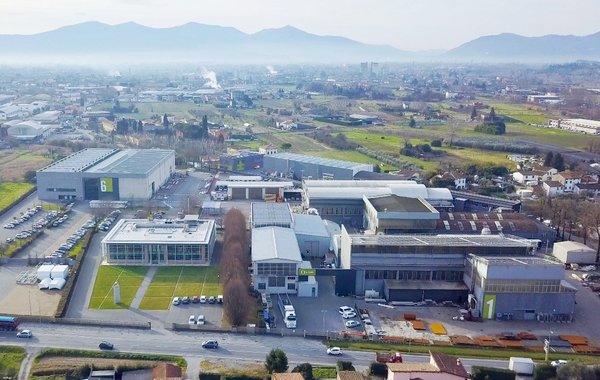 美通企业周刊|希尔顿中国大陆所有酒店恢复正常运营；央视主播杨锐跳槽钛媒体；埃森哲收购赛门铁克网络安全业务