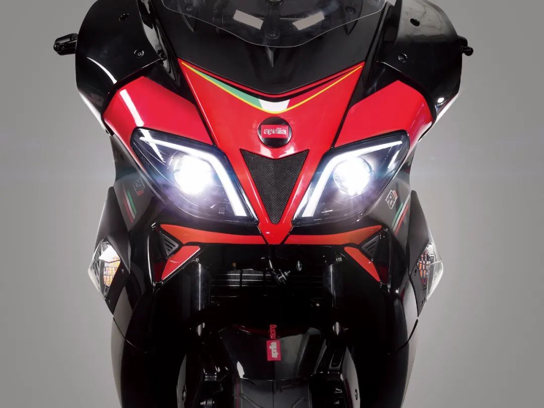 新上市250踏板车,新上市的250踏板车