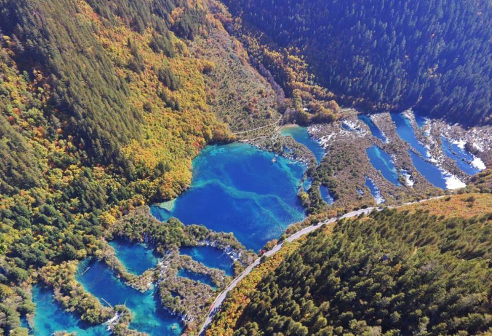 卫星图上的九寨沟,九寨沟全景解说