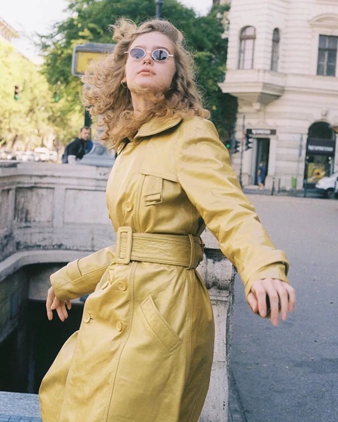 最流行的墨镜每年出一款,各大奢侈品牌墨镜同款推荐