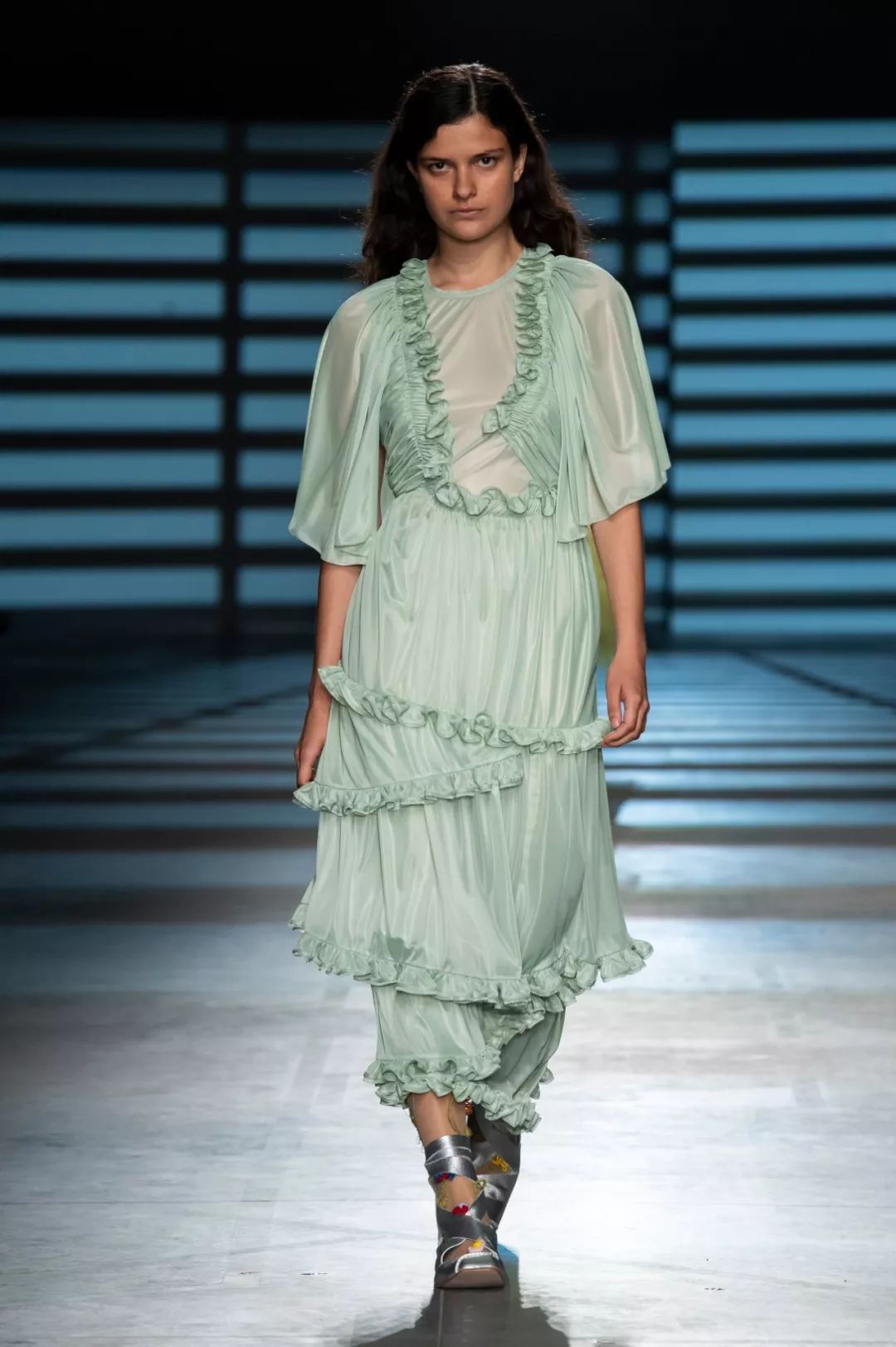 色彩趋势｜2020十大流行色彩趋势与搭配指南