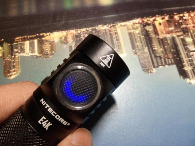 奈特科尔强光10000流明,奈特科尔4000流明手电筒