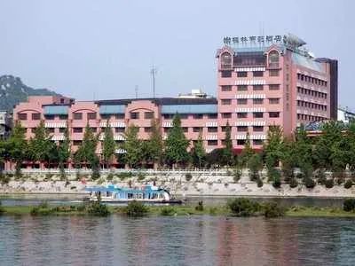 五星酒店装修,锁在客房的数万元宝贝被盗,警方20小时破案挽损