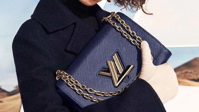 公司动态 | 美国商务部全面*锁封**华为购买采用美国技术的芯片；闲鱼上线“云漫展”活跃二次元用户已超1400万